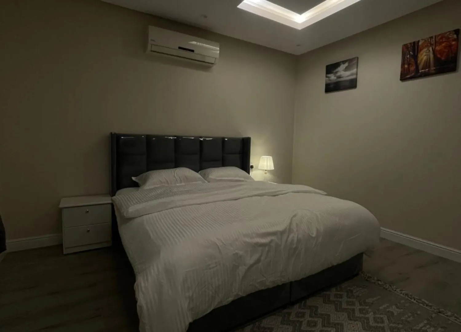 شقة غرفة وصاله بتصميم أنيق وهادئ ودخول ذكي location